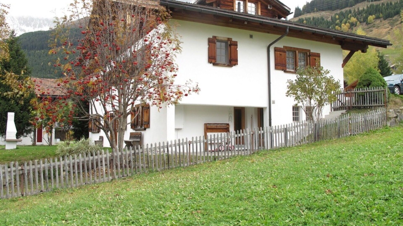 Photo of Outdoor in Tujetsch
