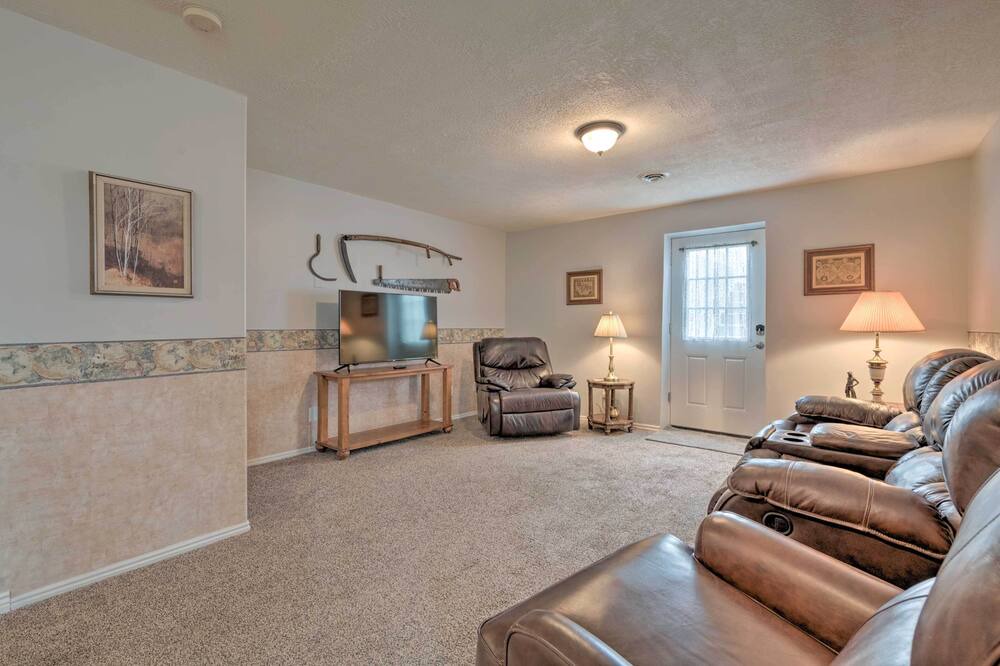 Photo of Outdoor in Lake Point