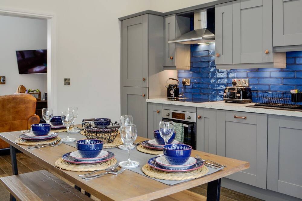 Photo of Kitchen in Ammanford