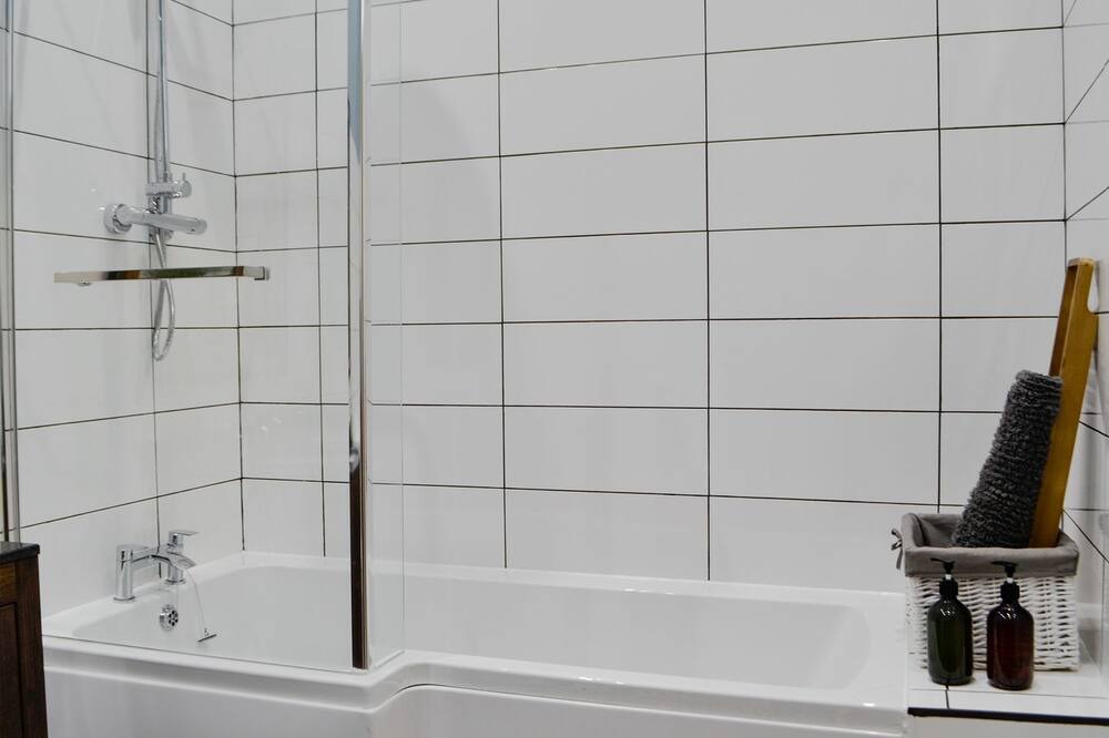 Photo of Bathroom in Ammanford