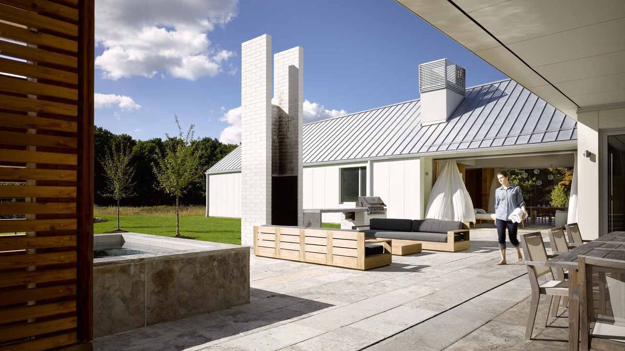 Photo of Outdoor in Terra Nova