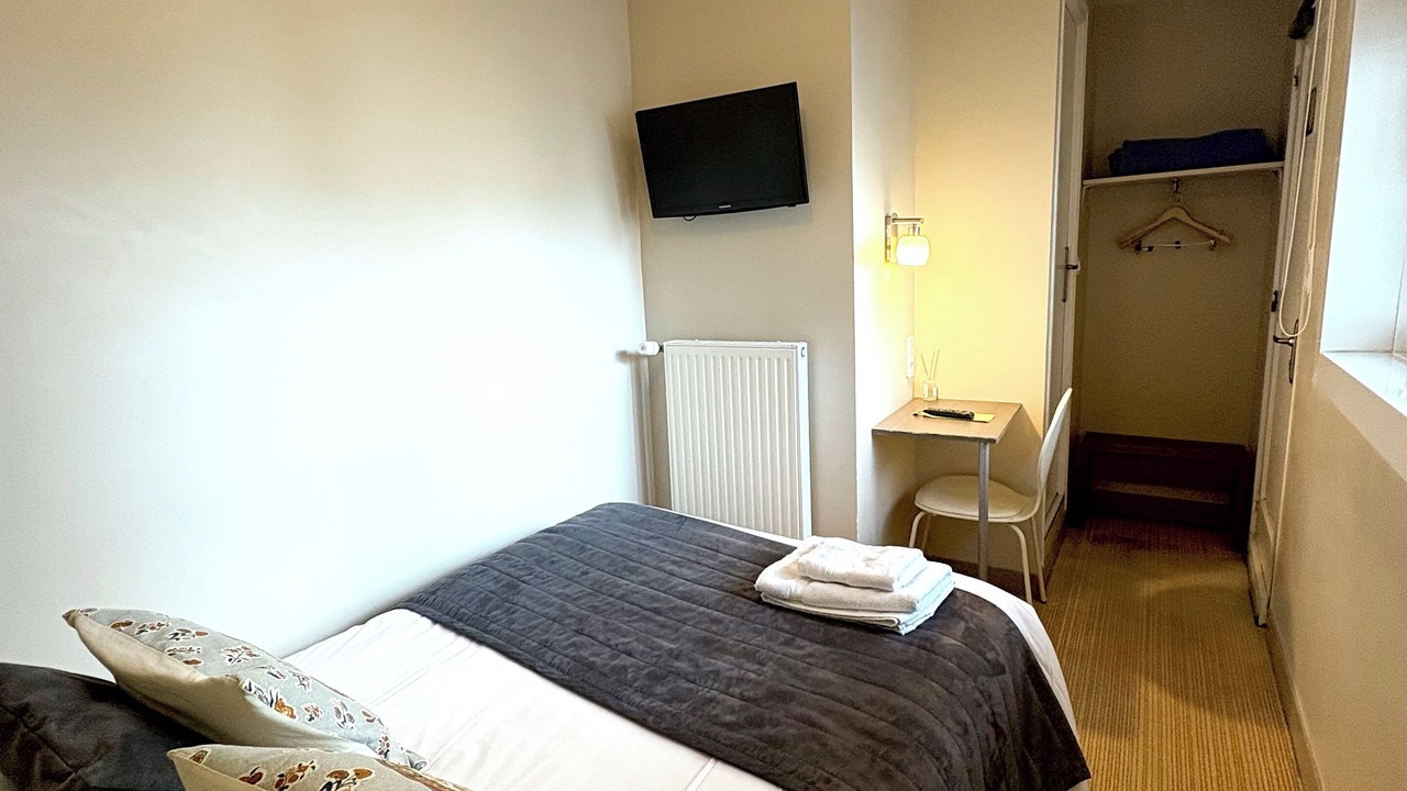 Photo of Bedroom in Cherbourg-en-Cotentin