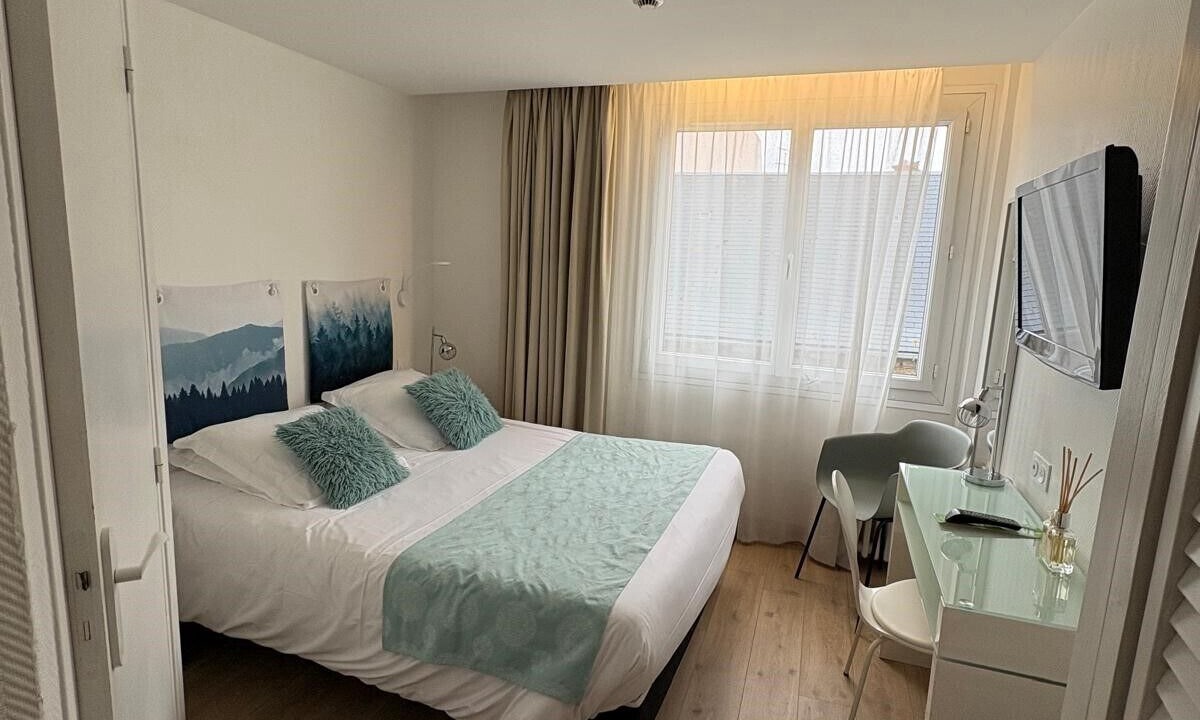 Photo of Bedroom in Cherbourg-en-Cotentin
