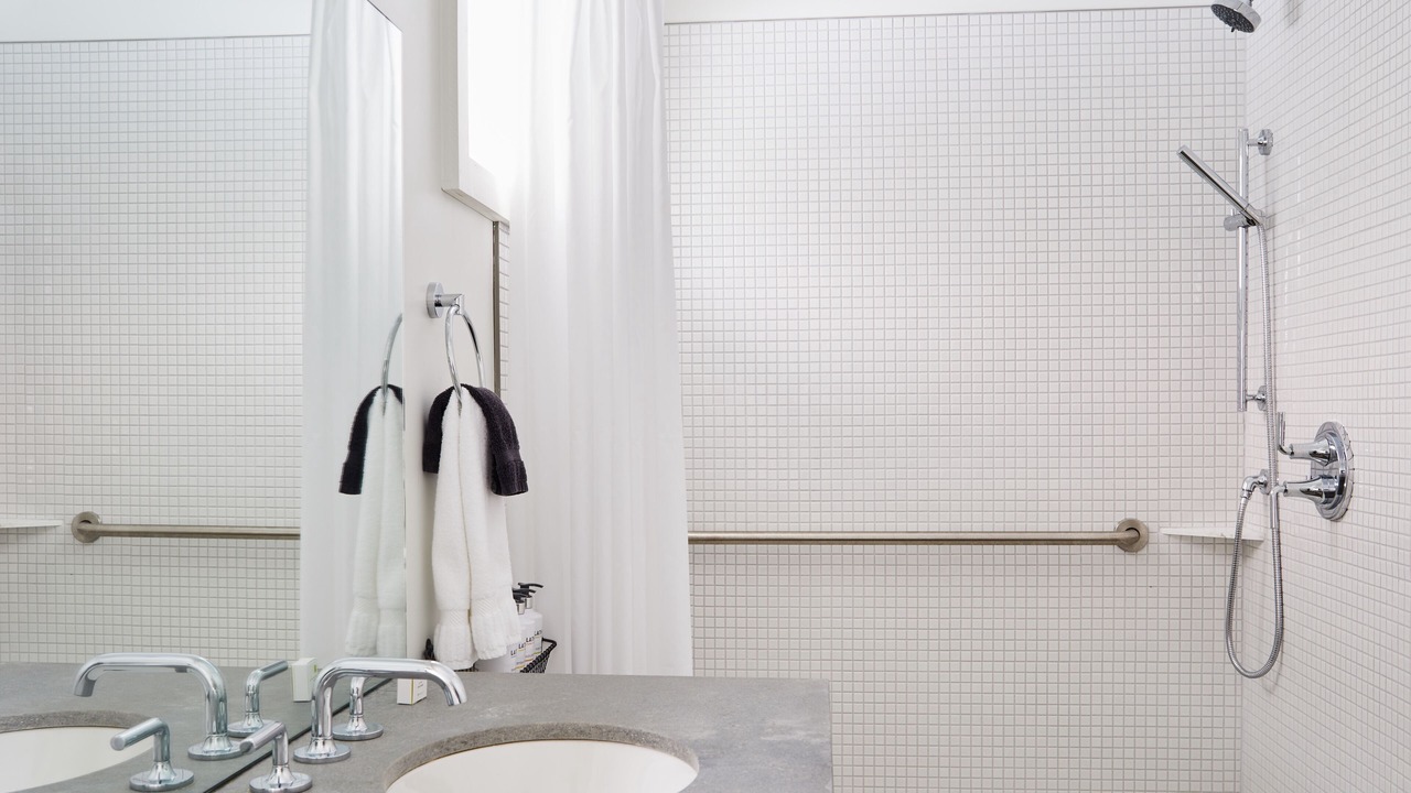Photo of Bathroom in Saratoga Springs