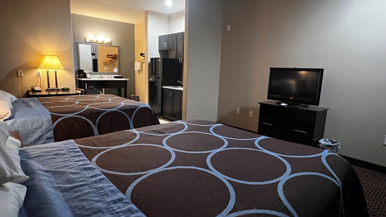 Photo of Bedroom in Center