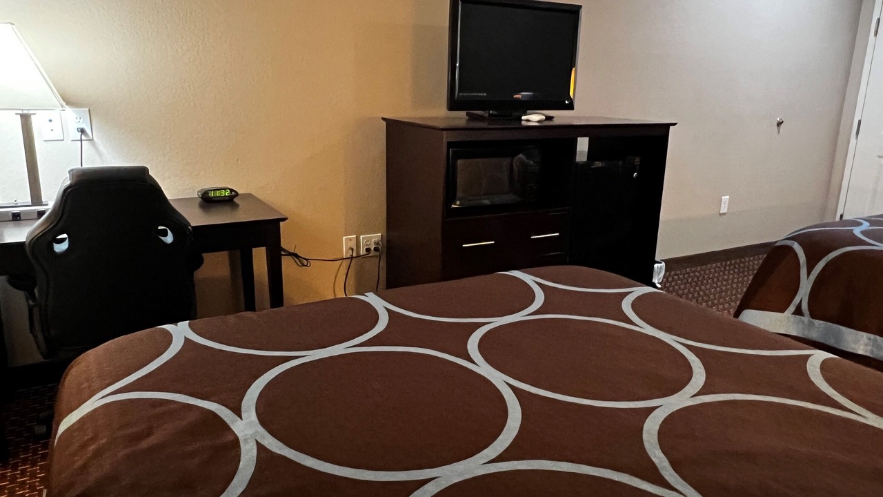 Photo of Bedroom in Center