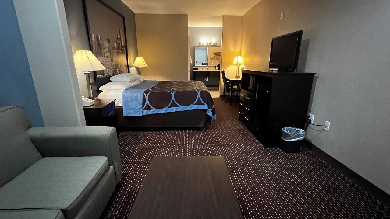 Photo of Bedroom in Center