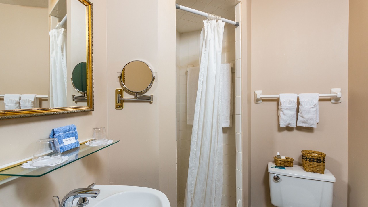 Photo of Bathroom in St. Marys