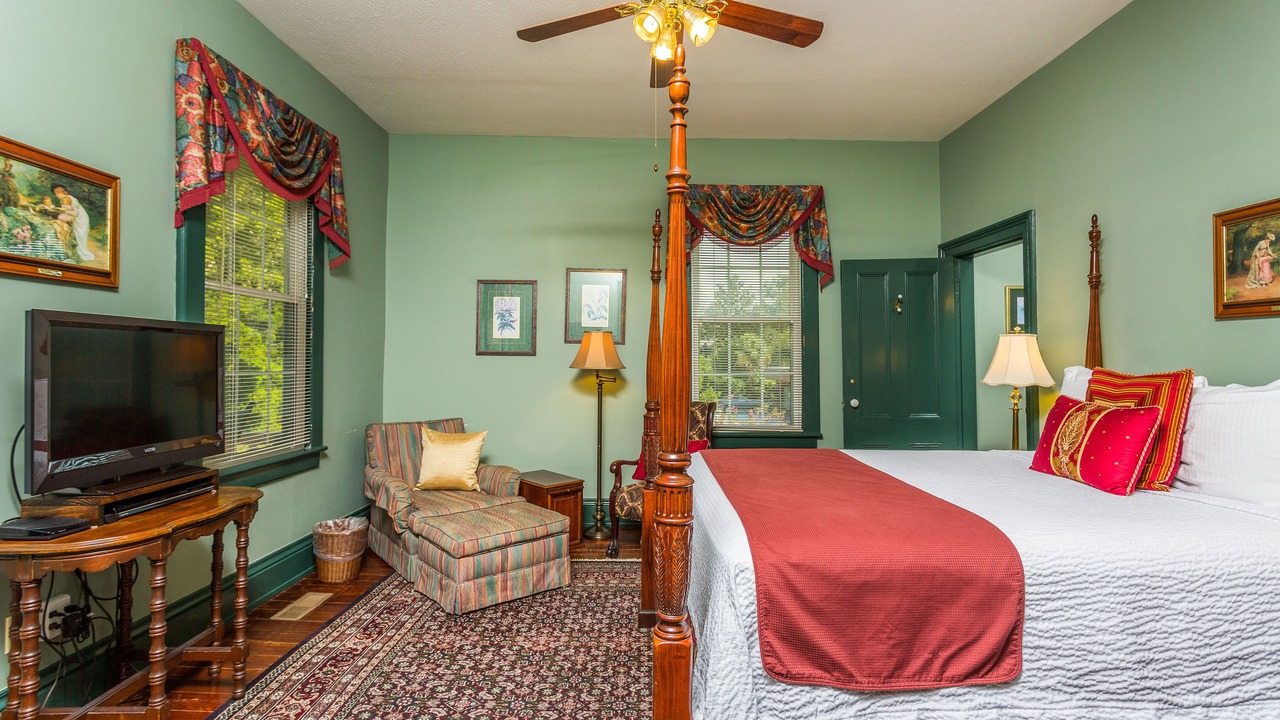 Photo of Bedroom in St. Marys