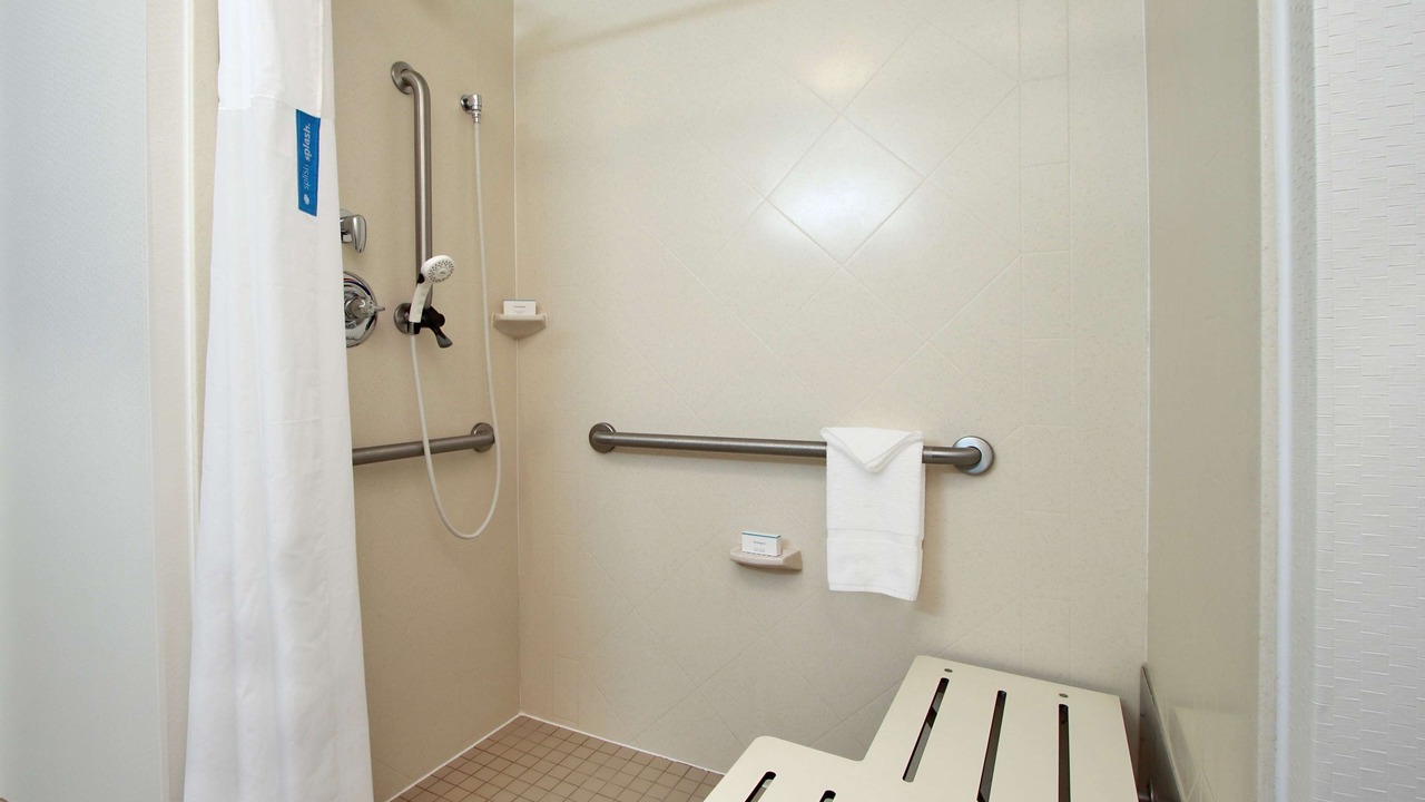 Photo of Bathroom in Winfield