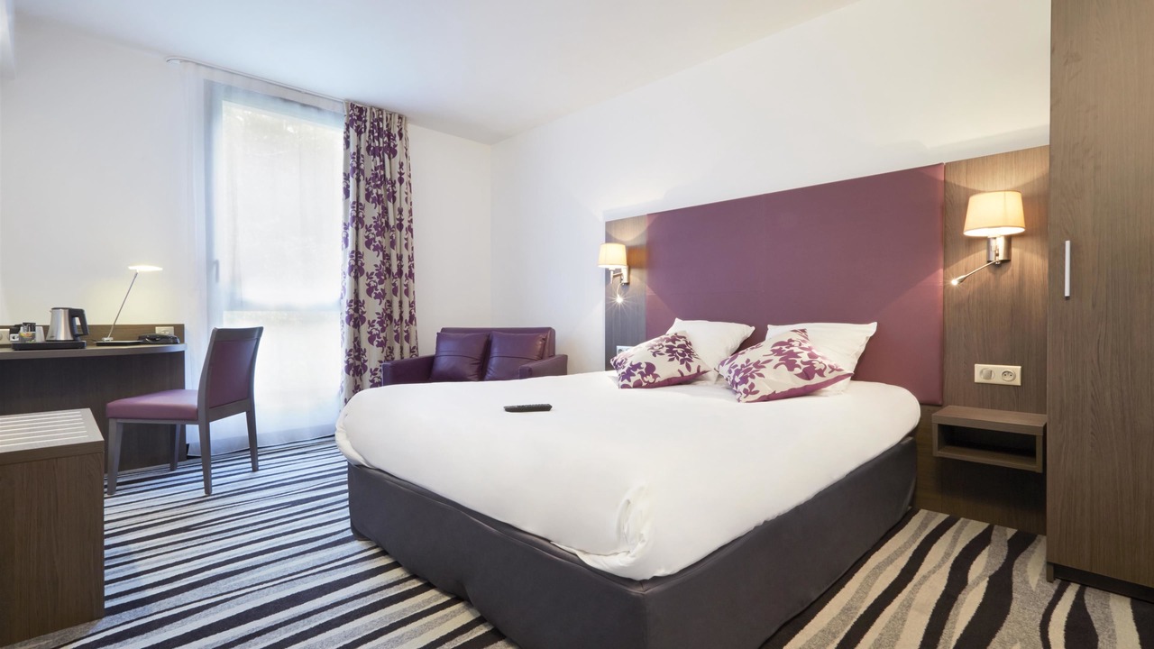Photo of Bedroom in Saint-Quentin-en-Yvelines
