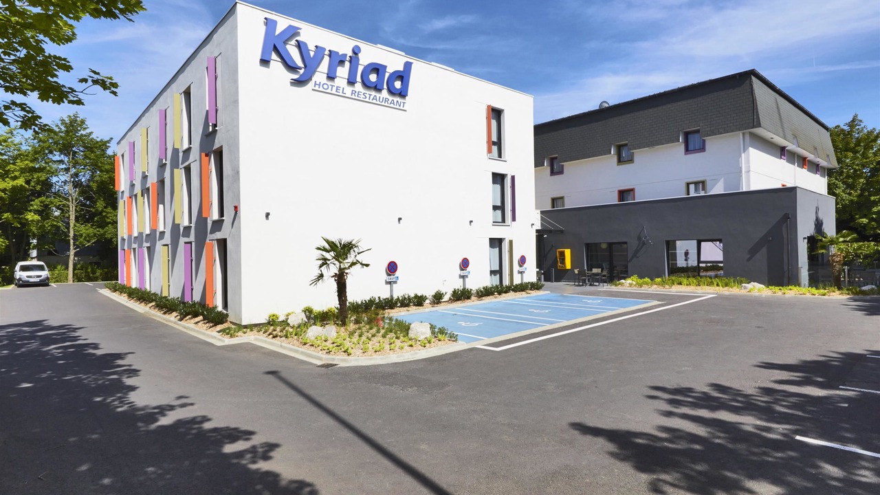 Photo of Outdoor in Saint-Quentin-en-Yvelines