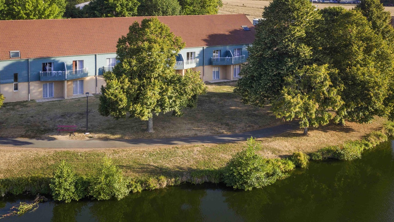 Photo of Outdoor in Bourbon-Lancy