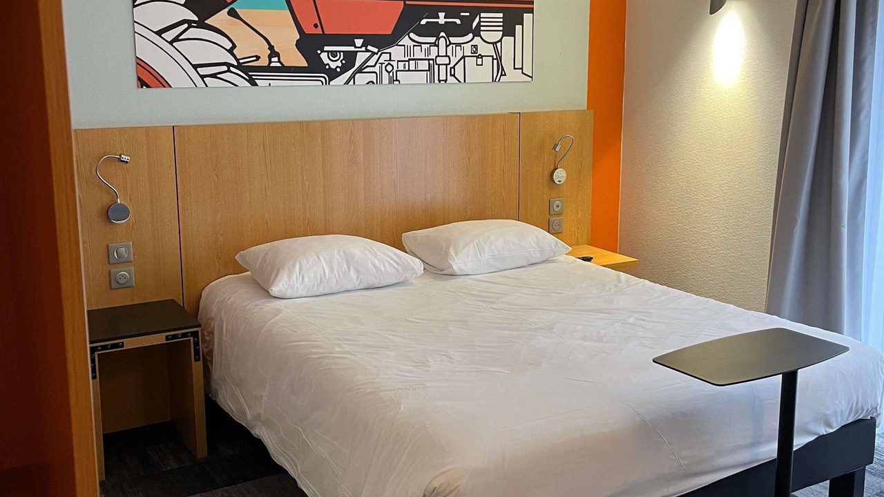 Photo of Bedroom in Bourbon-Lancy