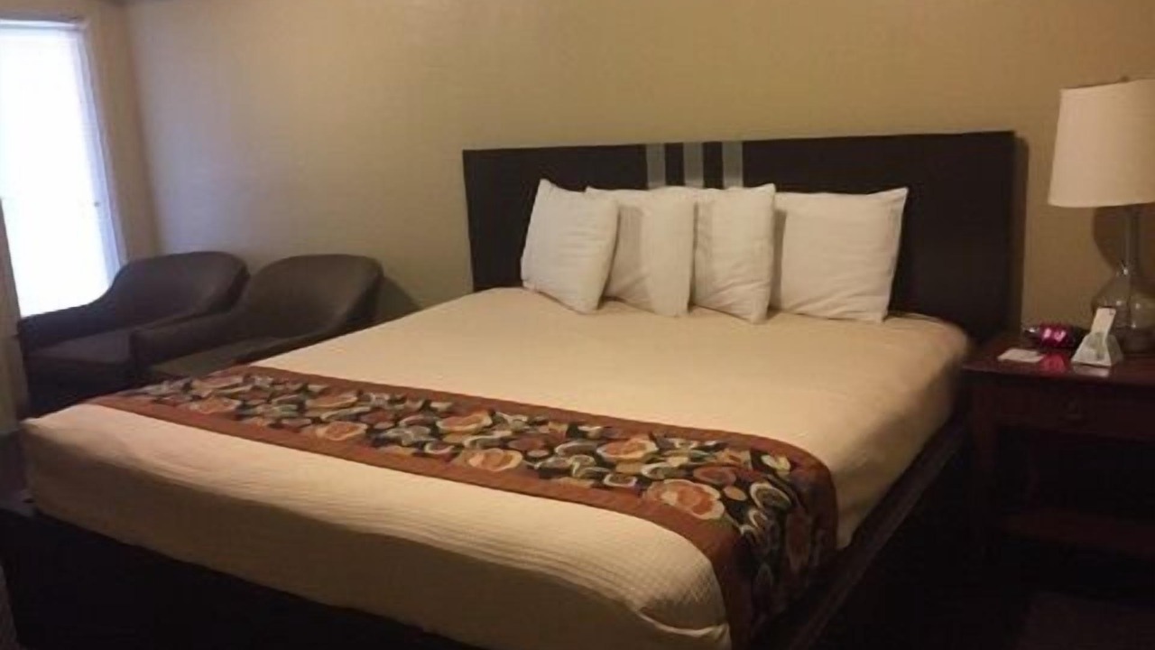 Photo of Bedroom in Caldwell
