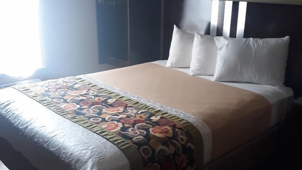 Photo of Bedroom in Caldwell