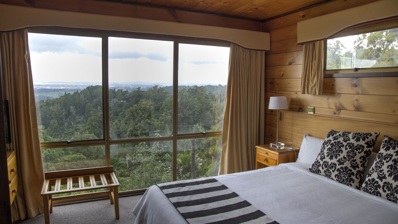 Photo of Bedroom in Waiatarua