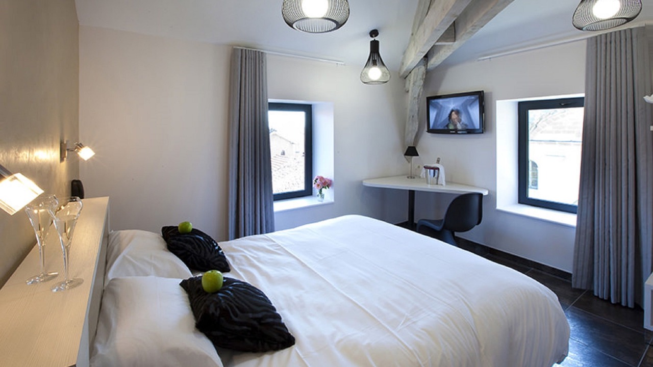 Photo of Bedroom in Villefranche-de-Rouergue