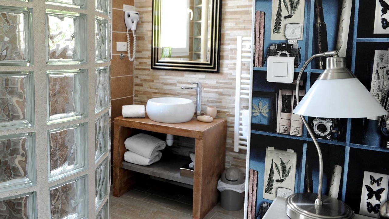 Photo of Others in Bielle