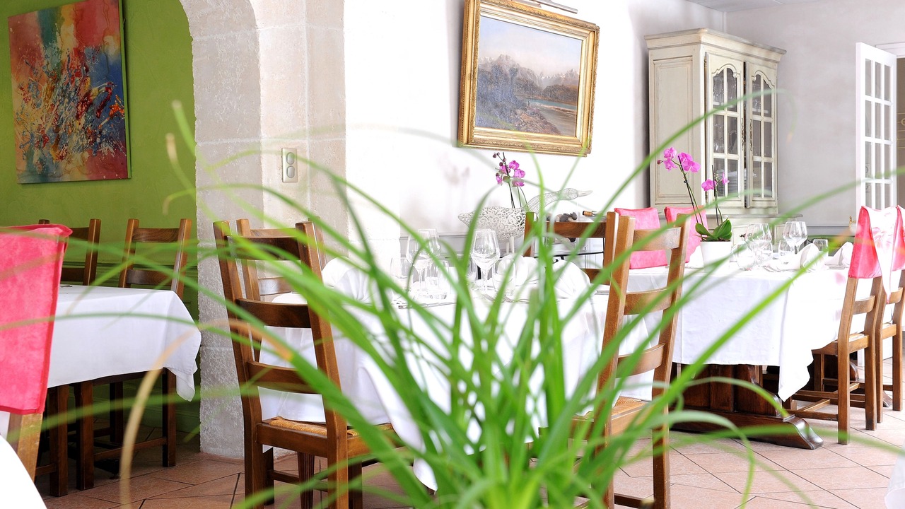 Photo of Others in Bielle