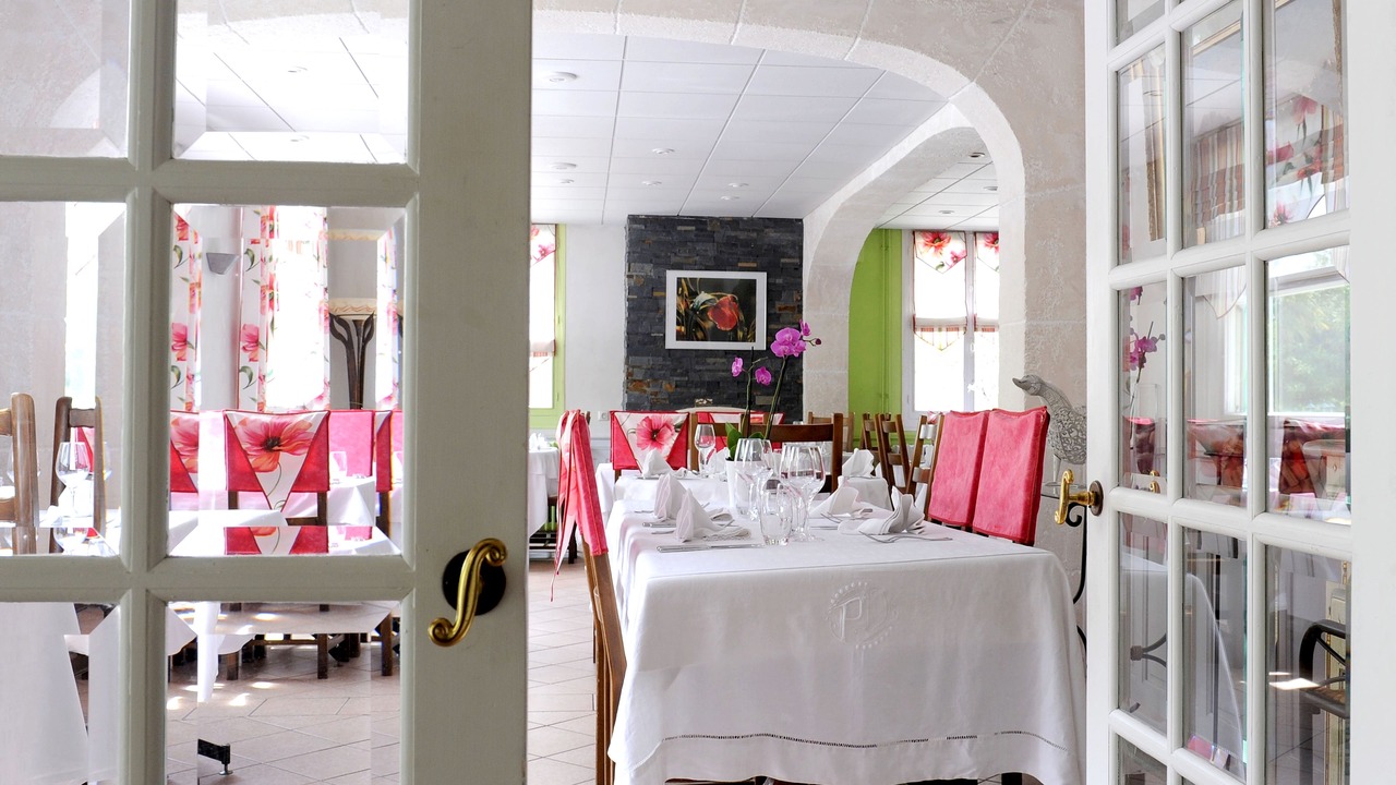 Photo of Others in Bielle