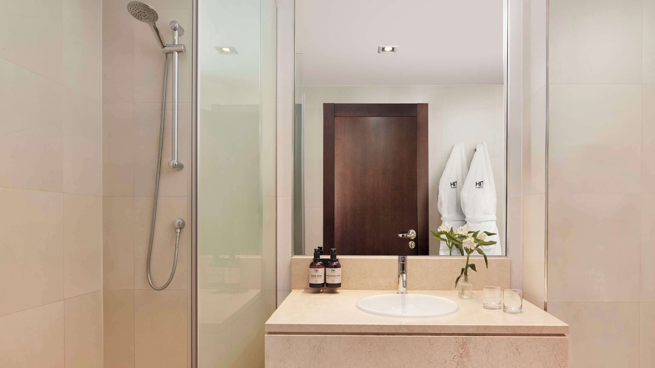 Photo of Others in Imperial