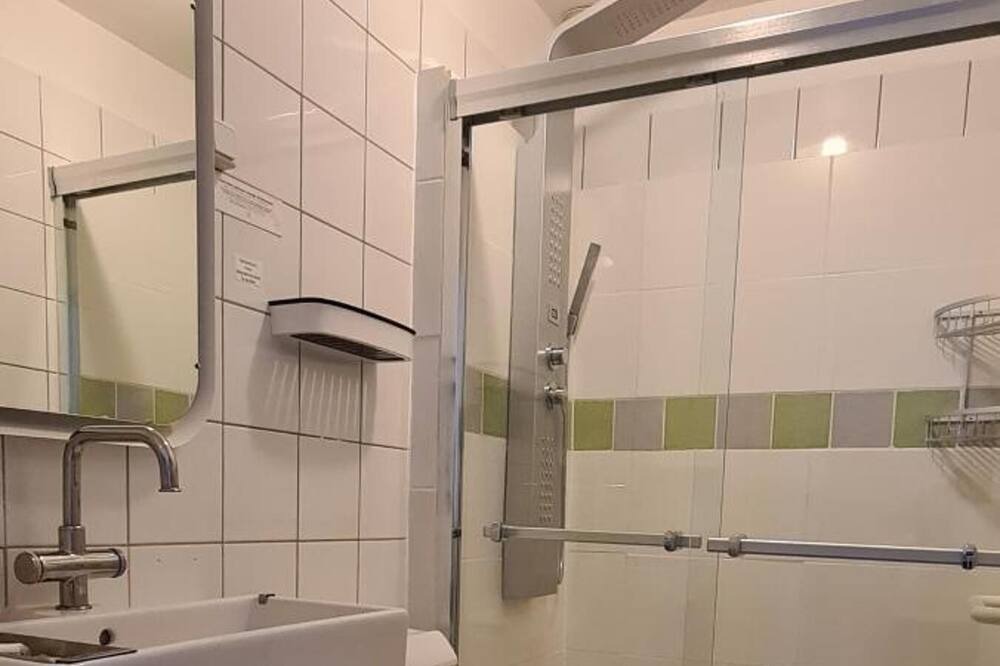 Photo of Bathroom in Cayeux-sur-Mer