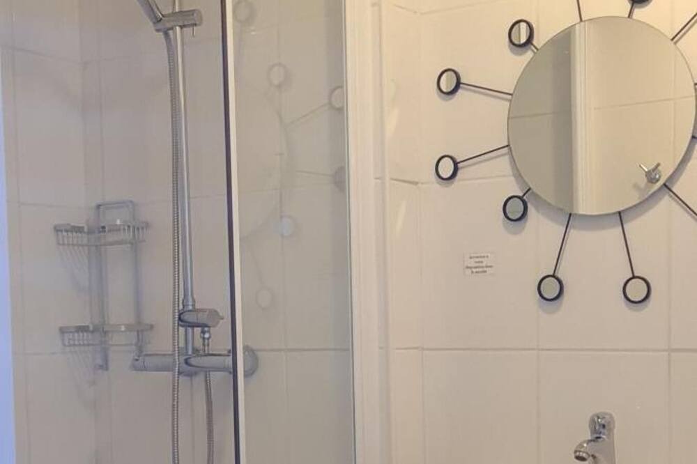 Photo of Bathroom in Cayeux-sur-Mer