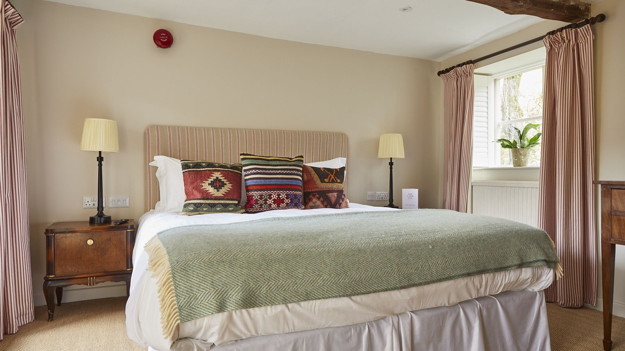 Photo of Bedroom in Shipton under Wychwood