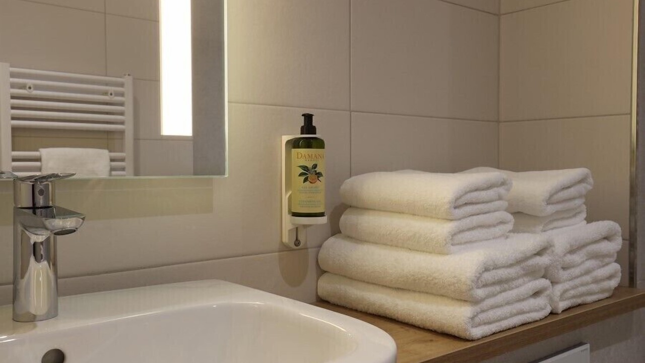 Photo of Bathroom in Millau