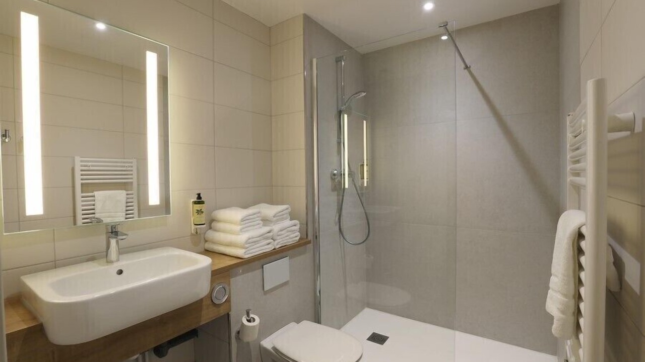 Photo of Bathroom in Millau