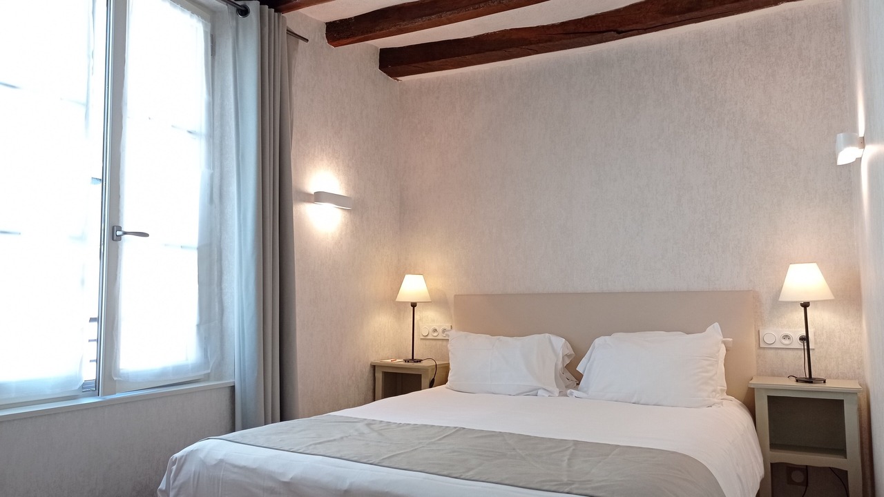 Photo of Bedroom in Azay-le-Rideau