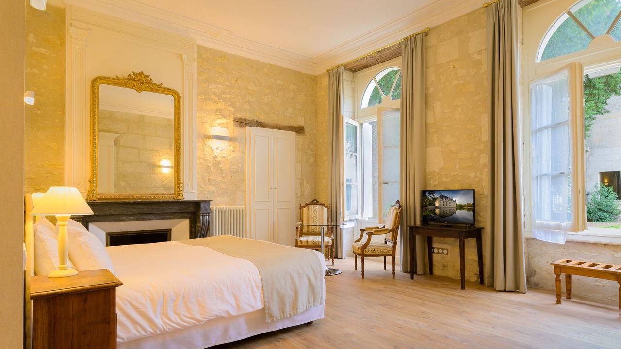 Photo of Bedroom in Azay-le-Rideau