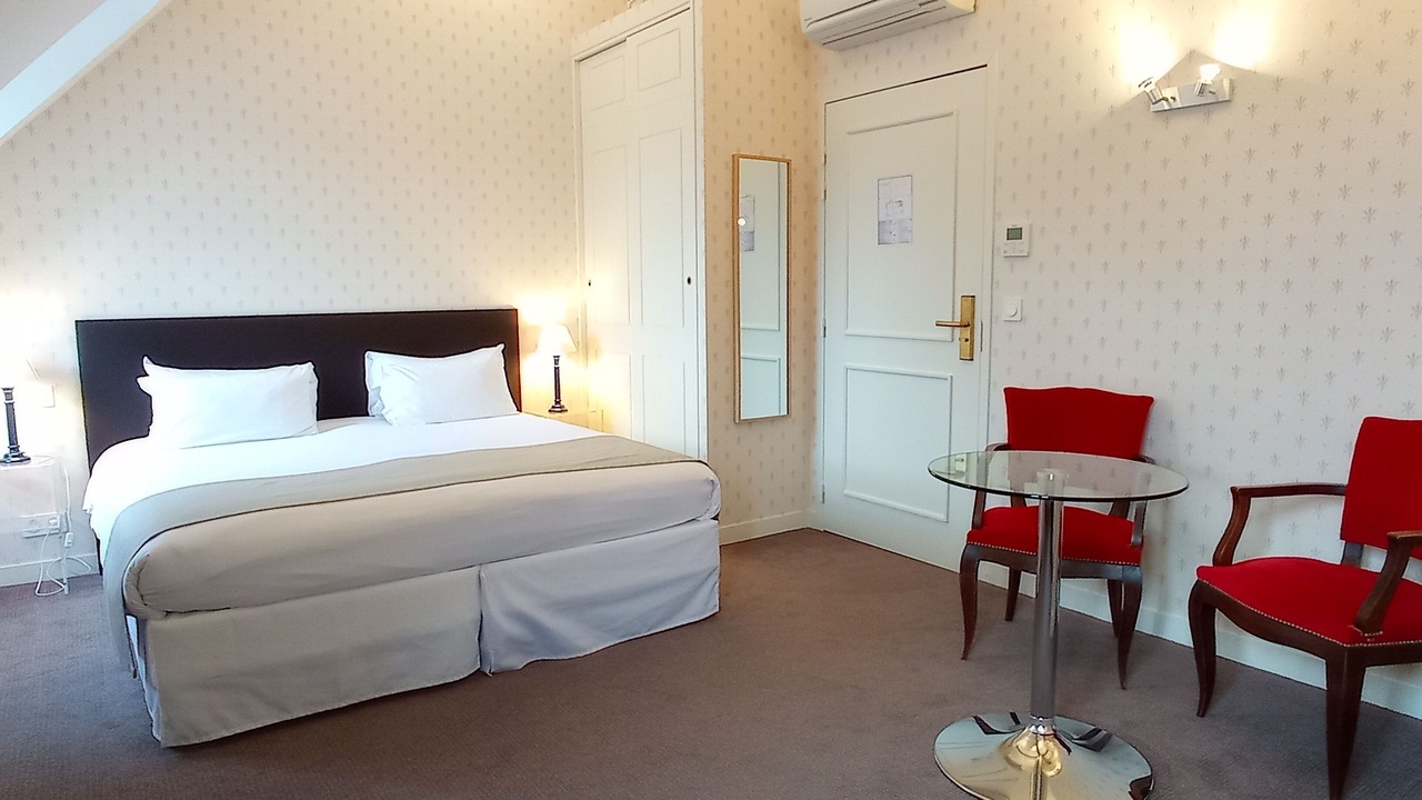 Photo of Bedroom in Azay-le-Rideau
