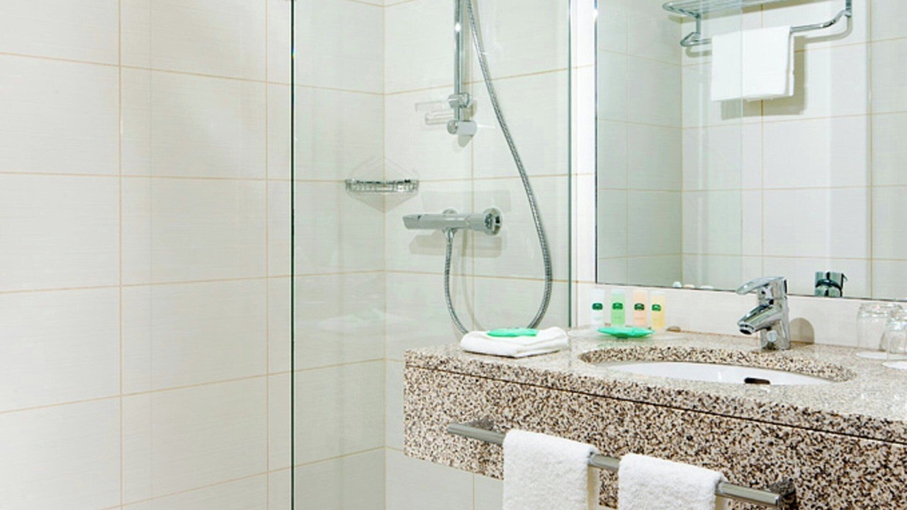 Photo of Bathroom in Arcueil