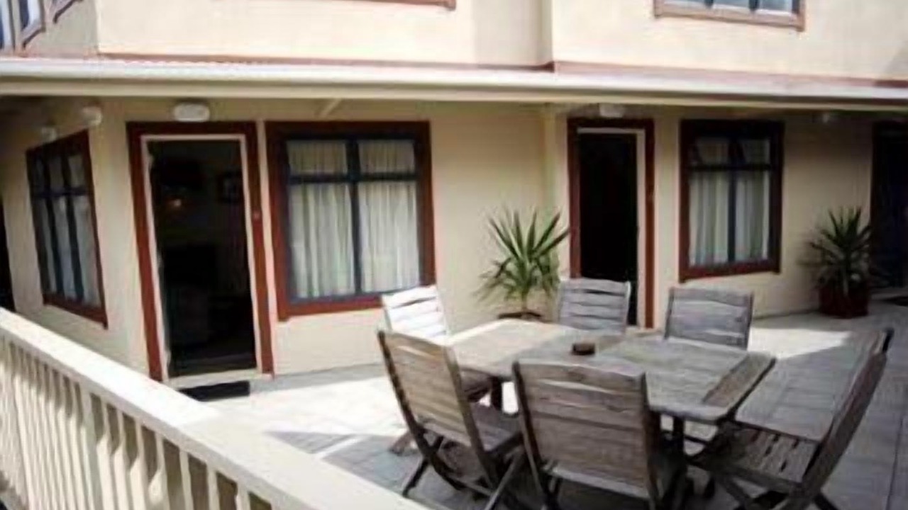 Photo of Patio Balcony in Newtown