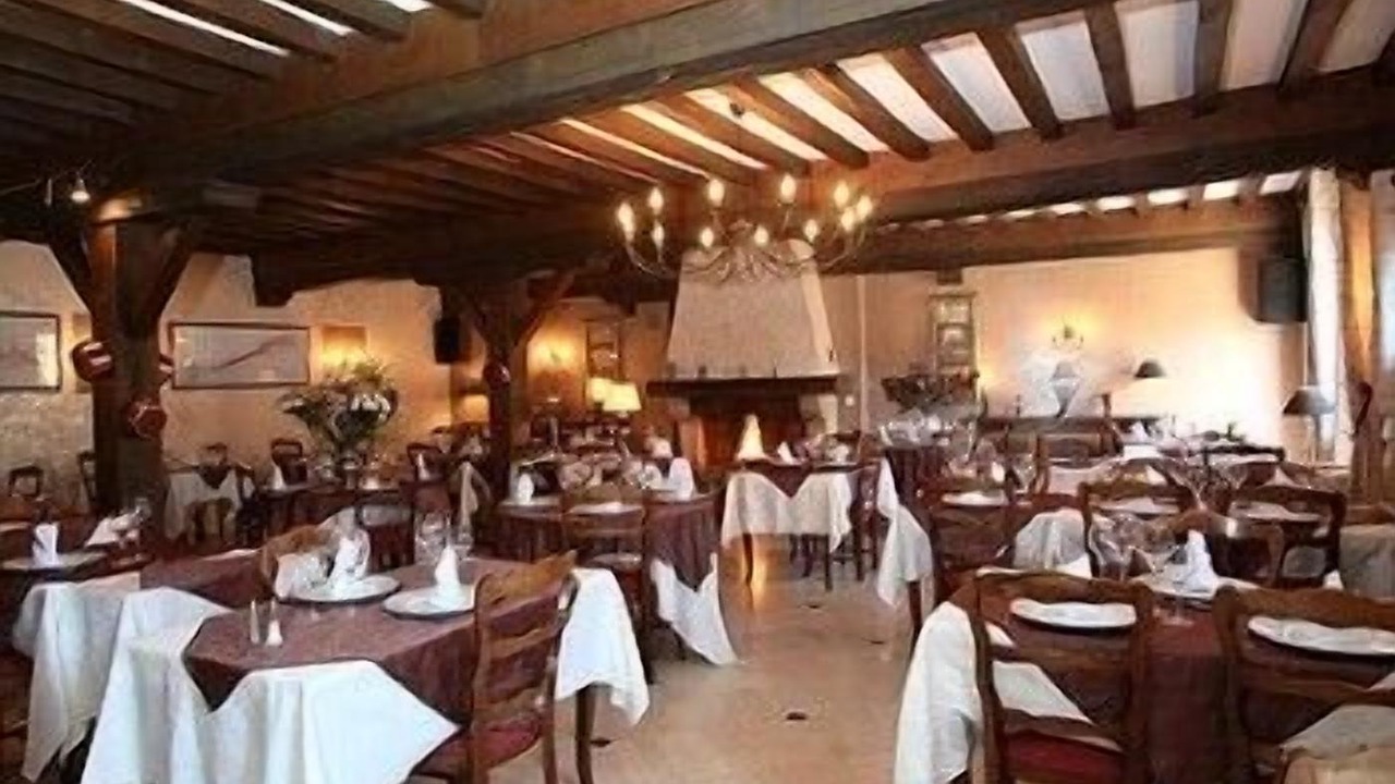 Photo of Others in Beze