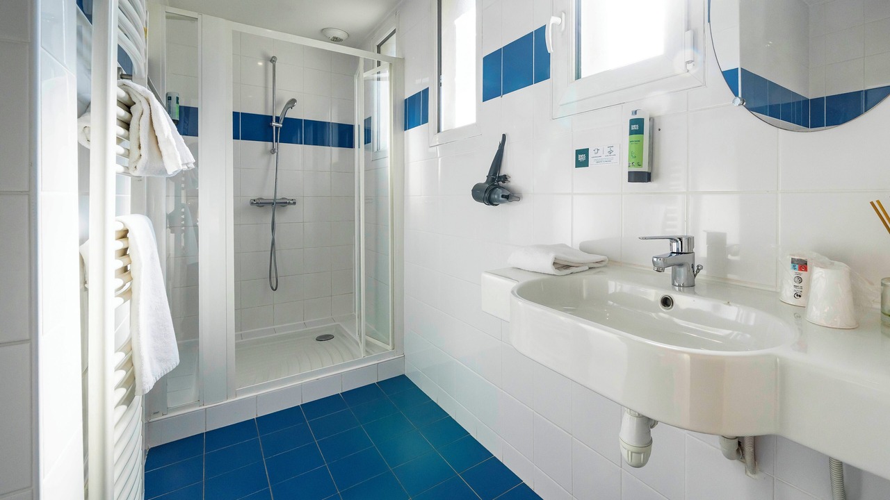 Photo of Bathroom in Baud