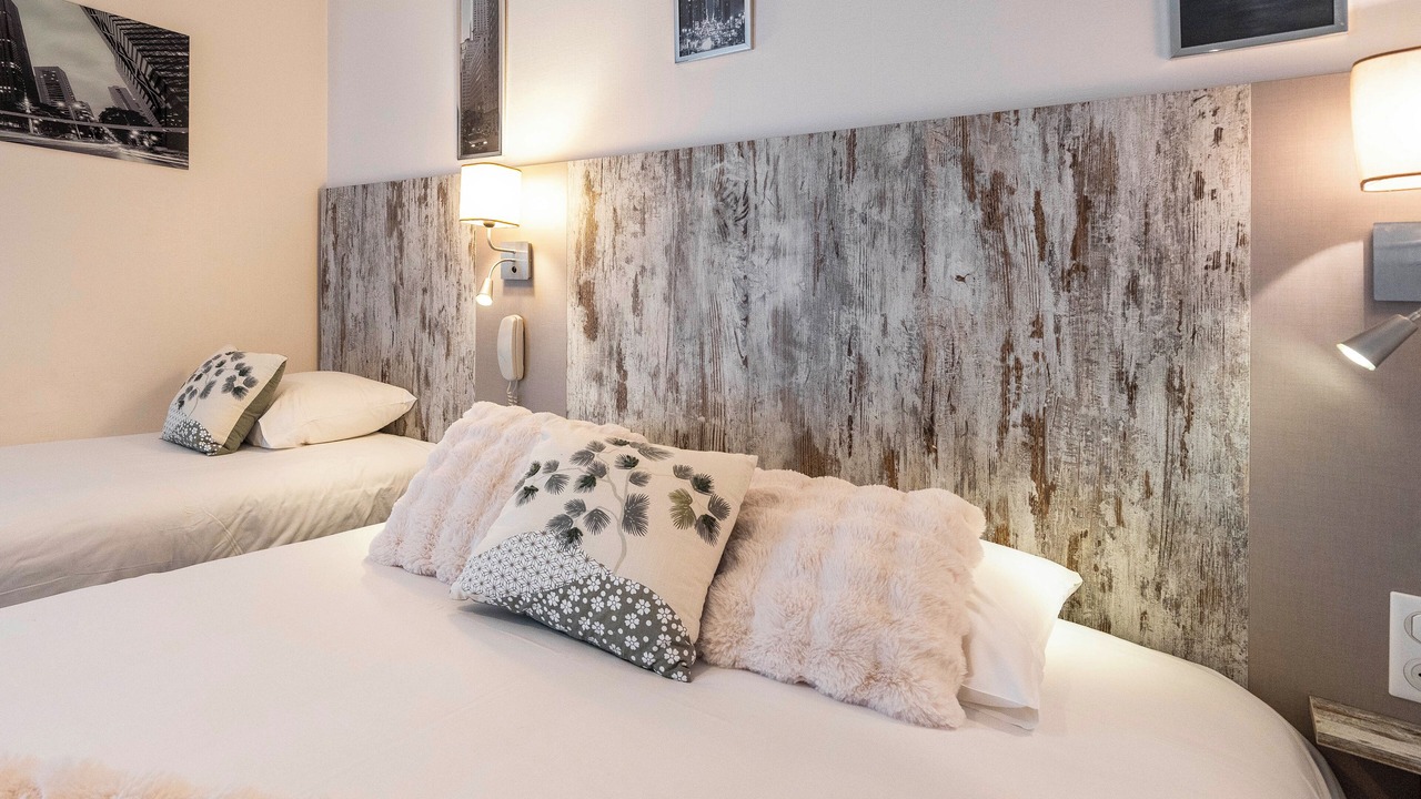 Photo of Bedroom in Baud