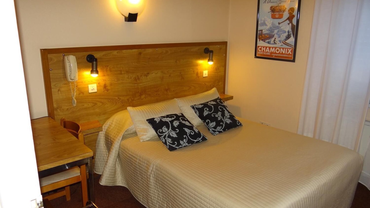 Photo of Bedroom in Cambrai