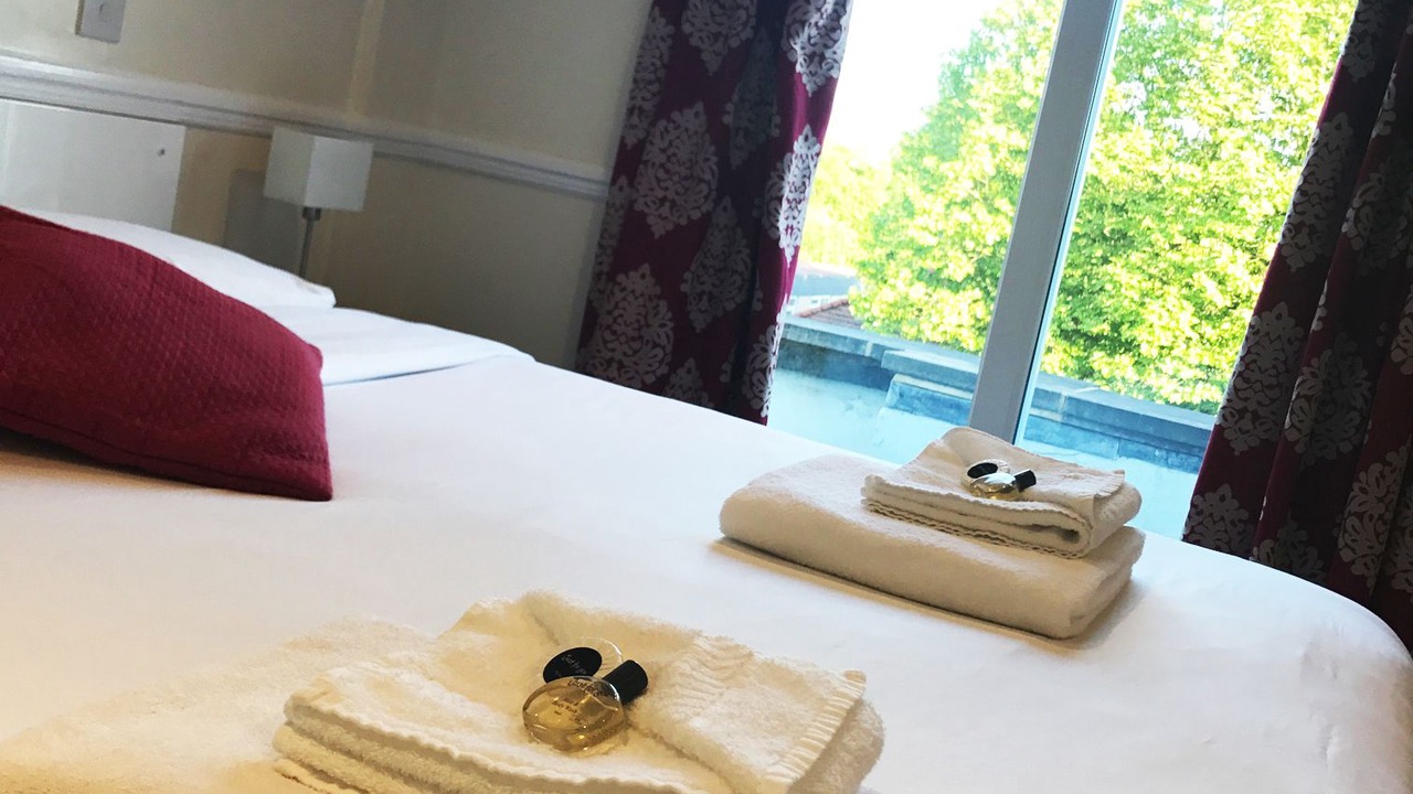 Photo of Others in Pettits