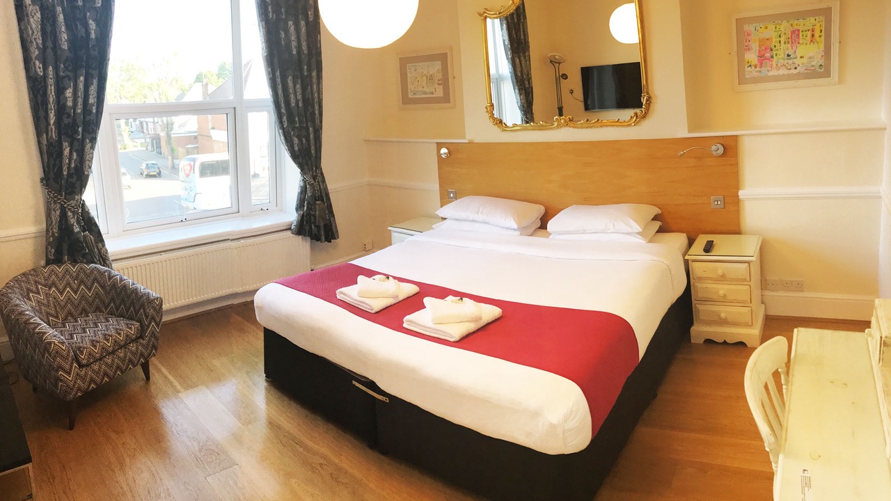 Photo of Others in Pettits