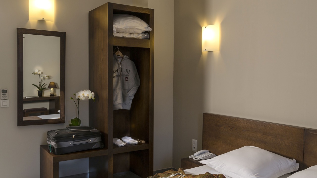 Photo of Bedroom in Saint-Laurent-des-Arbres