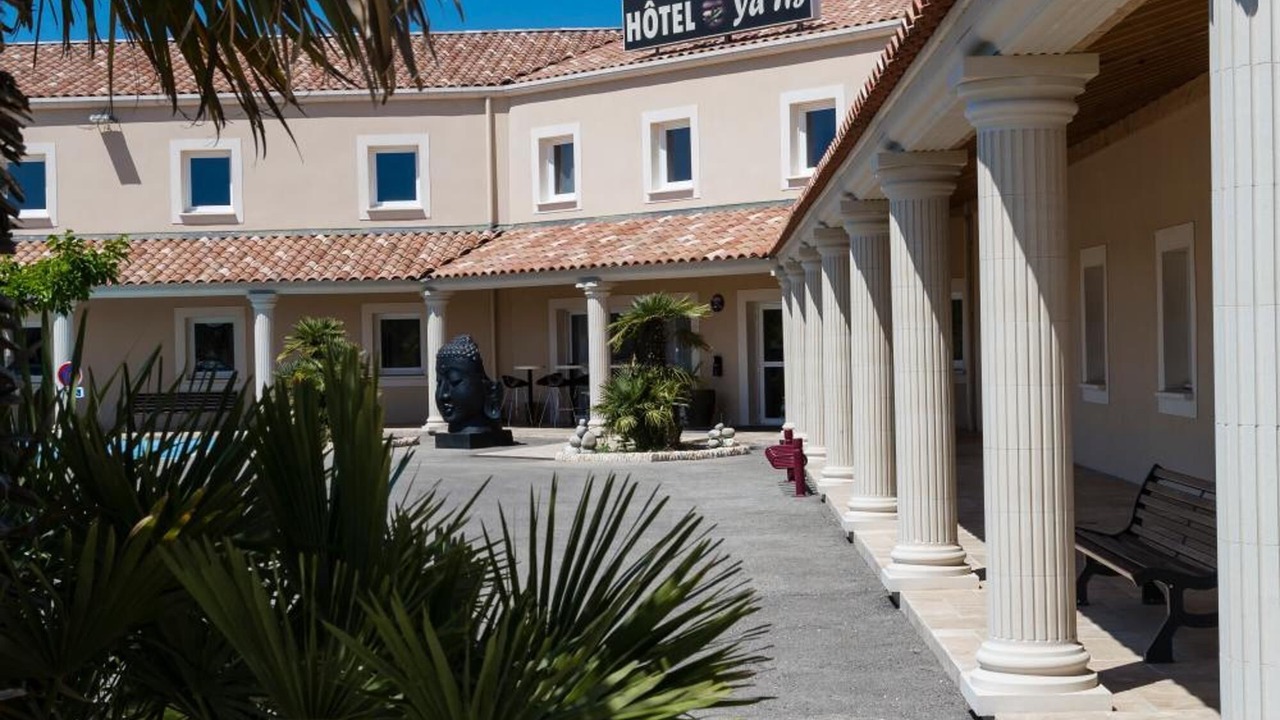 Photo of Outdoor in Saint-Laurent-des-Arbres