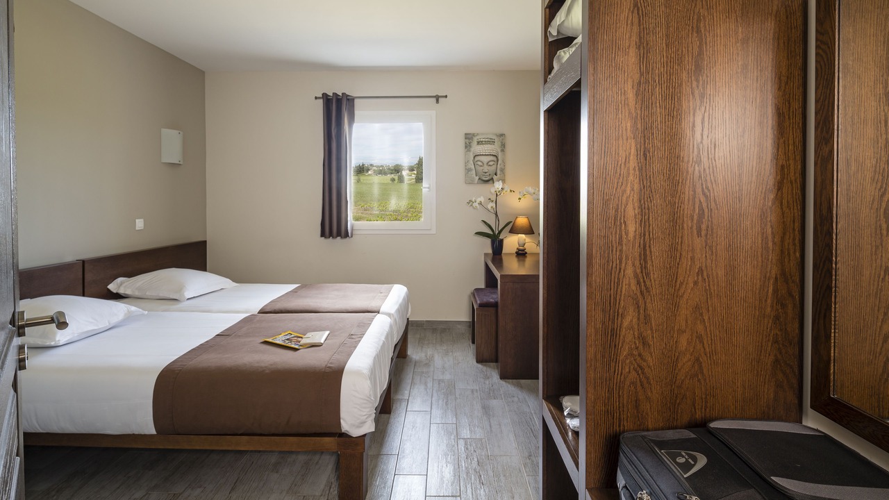 Photo of Bedroom in Saint-Laurent-des-Arbres