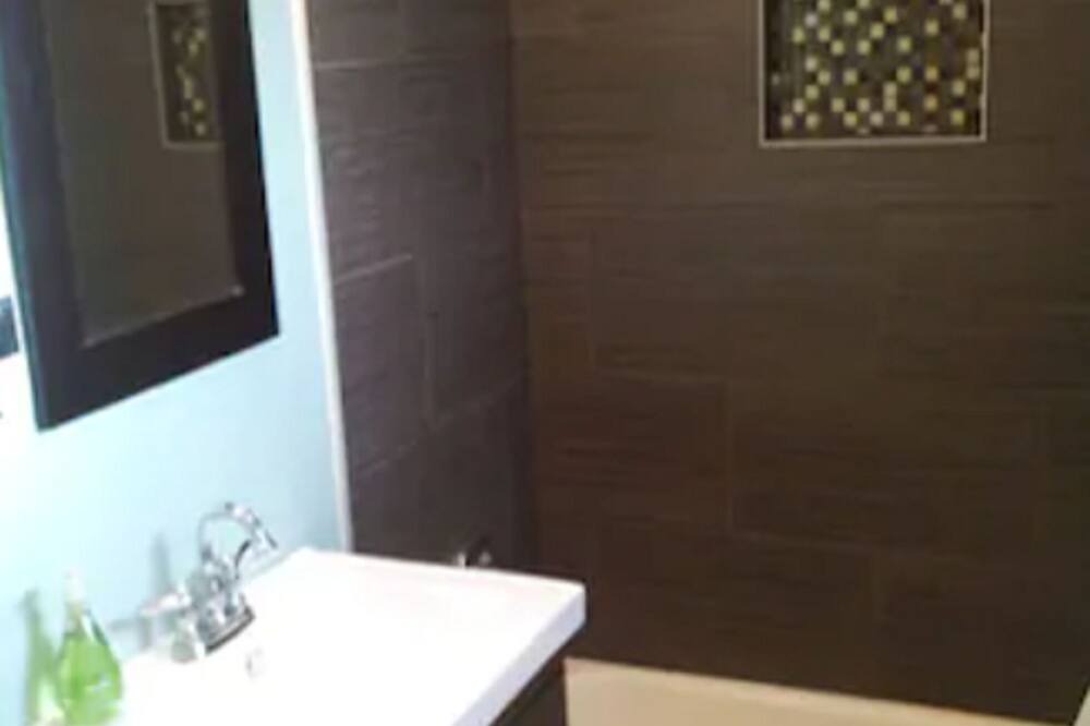 Photo of Bathroom in Kanab