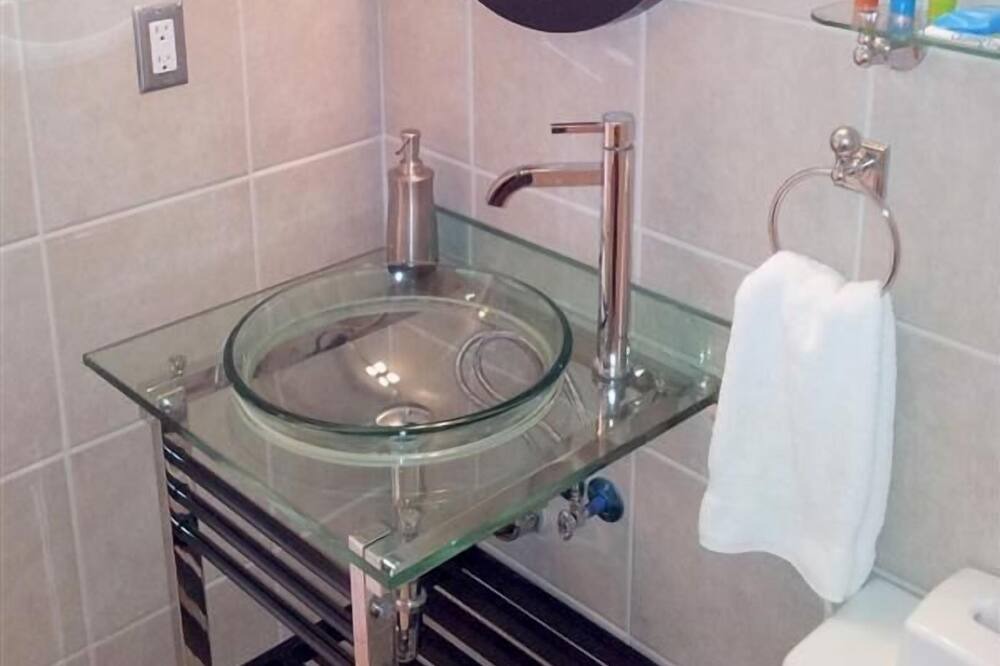 Photo of Bathroom in Kanab