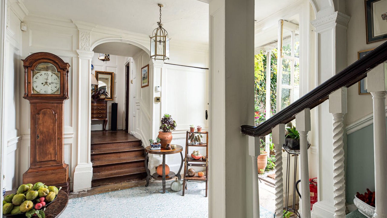 Photo of Outdoor in Cross