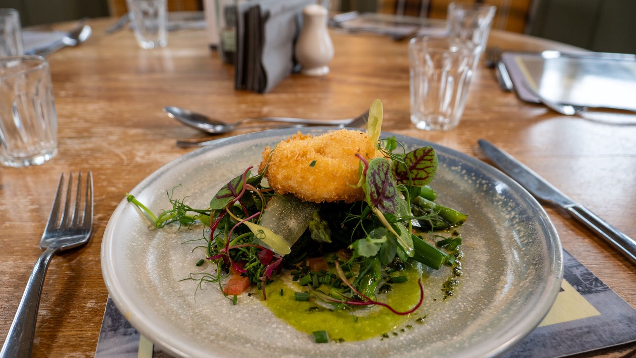 Photo of Others in Liss