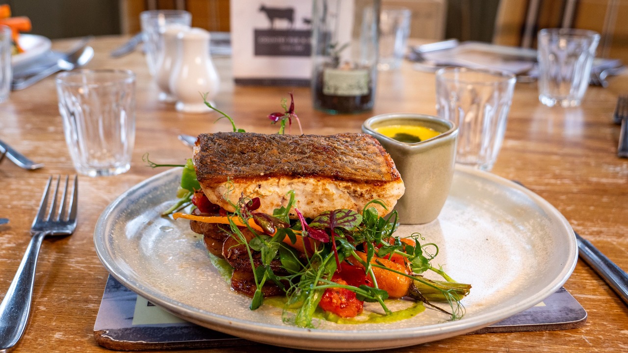 Photo of Others in Liss